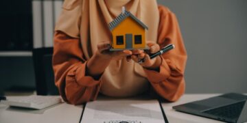 Bebas Fluktuasi Bunga: Mengapa KPR Syariah Murni Kian Diminati di Tengah Ketidakpastian Pasar 2026?